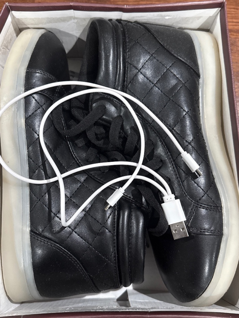 Quilty led shoe